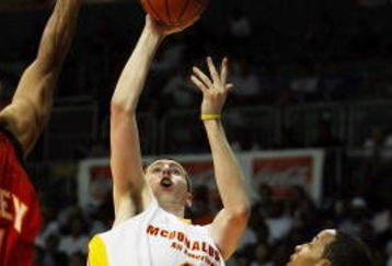 CORAL GABLES, FL - APRIL 01:  Ryan Kelly #4 of the East Team shoots over Avery Bradley Jr. #11 of the West Team in the 2009 McDonald's All American Men's High School Basketball Game at BankUnited Center on April 1, 2009 in Coral Gables, Florida.  (Photo by Doug Benc/Getty Images)