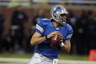 DETROIT, MI - NOVEMBER 22: Matthew Stafford #9 of the Detroit Lions looks to pass the football in the first half against the Cleveland Browns at Ford Field on November 22, 2009 in Detroit, Michigan. (Photo by Joe Robbins/Getty Images)