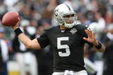 OAKLAND, CA - NOVEMBER 22:  Bruce Gradkowski #5 of the Oakland Raiders passes agaisnt the Cincinnati Bengals during an NFL game at Oakland-Alameda County Coliseum on November 22, 2009 in Oakland, California.  (Photo by Jed Jacobsohn/Getty Images)