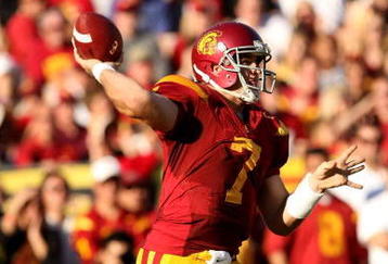 LOS ANGELES, CA - NOVEMBER 14:  Quarterback Matt Barkley #7 of the USC Trojans throws a pass against the Stanford Cardinal on November 14, 2009 at the Los Angeles Coliseum in Los Angeles, California.  Stanford won 55-21.  (Photo by Stephen Dunn/Getty Images)