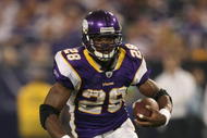 MINNEAPOLIS - NOVEMBER 22:  Adrian Peterson #28 of the Minnesota Vikings rushes against the Seattle Seahawks at Hubert H. Humphrey Metrodome on November 22, 2009 in Minneapolis, Minnesota.  (Photo by Nick Laham/Getty Images)