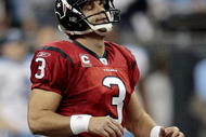 HOUSTON - NOVEMBER 23:  Kicker Kris Brown #3 of the Houston Texans reacts after missing a 49 yard field goal to tie the game against the Tennessee Titans at Reliant Stadium on November 23, 2009 in Houston, Texas. Tennessee won 20-17.  (Photo by Bob Levey/Getty Images)