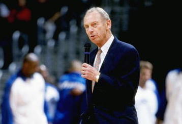 6 Feb 1999: Owner Abe Pollin of the Washington Wizards talks to the crowd during the game against the Washington Wizards at the MCI Center in Washington,D.C. The Wizards defeated the Raptors 98-97. Mandatory Credit: Ezra O. Shaw  /Allsport