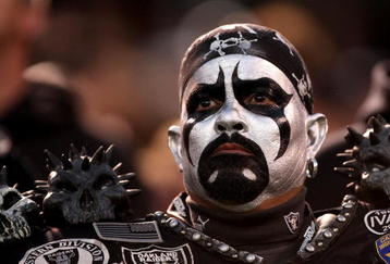 OAKLAND, CA - SEPTEMBER 14:  Oakland Raiders fans dress up for the Raiders game against the San Diego Chargers on September 14, 2009 at the Oakland-Alameda County Coliseum in Oakland, California.  (Photo by Ezra Shaw/Getty Images)