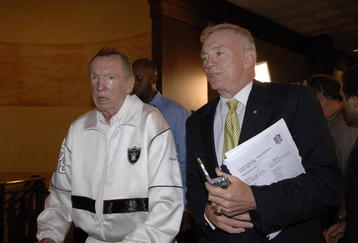 Oakland Raiders owner Al Davis and Dallas Cowboys owner Jerry Jones enter  an election  meeting  in suburban Chicago August 8, 2006.  The owners named Roger Goodell to succeed retiring commissioner Paul Tagliabue.  (Photo by Al Messerschmidt/Getty Images)