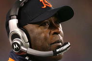 CHICAGO - NOVEMBER 22: Head coach Lovie Smith of the Chicago Bears looks on against the Philadelphia Eagles at Soldier Field on November 22, 2009 in Chicago, Illinois. (Photo by Jonathan Daniel/Getty Images)