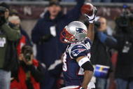 FOXBORO, MA - NOVEMBER 22:  Leigh Bodden #23 of the New England Patriots intercepts  and scores a touchdwon during a game against the New York Jets at Gillette Stadium on November 22, 2009 in Foxboro, Massachusetts. (Photo by Jim Rogash/Getty Images)