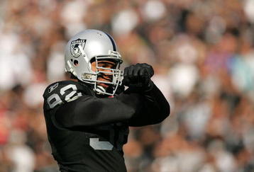 OAKLAND, CA - NOVEMBER 15:  Richard Seymour #92 of the Oakland Raiders celebrates after making a tackle against the Kansas City Chiefs at Oakland-Alameda County Coliseum on November 15, 2009 in Oakland, California.  (Photo by Ezra Shaw/Getty Images)
