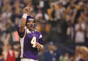 MINNEAPOLIS - NOVEMBER 22:  Brett Favre #4 of the Minnesota Vikings celebrates a touchdown against the Seattle Seahawks at Hubert H. Humphrey Metrodome on November 22, 2009 in Minneapolis, Minnesota.  (Photo by Nick Laham/Getty Images)