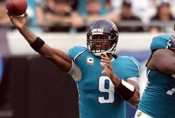 JACKSONVILLE, FL - NOVEMBER 22:  Quarterback David Garrard #9 of the Jacksonville Jaguars Passes against the Buffalo Bills at Jacksonville Municipal Stadium on November 22, 2009 in Jacksonville, Florida.  (Photo by Marc Serota/Getty Images)