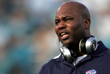JACKSONVILLE, FL - NOVEMBER 22:  Head Coach Perry Fewell  of the Buffalo Bills watches his team  against the Jacksonville Jaguars at Jacksonville Municipal Stadium on November 22, 2009 in Jacksonville, Florida.  Jacksonville defeated Buffalo 18-15.  (Photo by Marc Serota/Getty Images)
