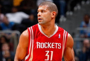 ATLANTA - NOVEMBER 20:  Shane Battier #31 of the Houston Rockets against the Atlanta Hawks at Philips Arena on November 20, 2009 in Atlanta, Georgia.  NOTE TO USER: User expressly acknowledges and agrees that, by downloading and/or using this Photograph, User is consenting to the terms and conditions of the Getty Images License Agreement.  (Photo by Kevin C. Cox/Getty Images)