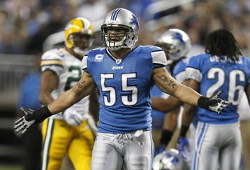 DETROIT , MI - NOVEMBER 26:  Larry Foote #55 of the Detroit Lions reacts after a second quarter penalty while playing the Green Bay Packers on November 26, 2009 at Ford Field in Detroit, Michigan. Green Bay won the game 34-12.  (Photo by Gregory Shamus/Getty Images)