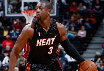 ATLANTA - NOVEMBER 18:  Dwyane Wade #3 of the Miami Heat against the Atlanta Hawks at Philips Arena on November 18, 2009 in Atlanta, Georgia.  (Photo by Kevin C. Cox/Getty Images)