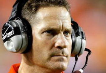 AUBURN, AL - SEPTEMBER 19:  Head coach Gene Chizik of the Auburn Tigers looks on during the game against the West Virginia Mountaineers at Jordan-Hare Stadium on September 19, 2009 in Auburn, Alabama.  (Photo by Kevin C. Cox/Getty Images)