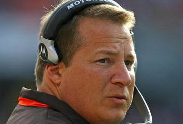 CHICAGO - NOVEMBER 01: Head coach Eric Mangini of the Cleveland Browns watches as his team takes on the Chicago Bears at Soldier Field on November 1, 2009 in Chicago, Illinois. The Bears defeated the Browns 30-6. (Photo by Jonathan Daniel/Getty Images)