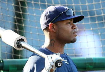 ANAHEIM, CA - AUGUST 11:  Carl Crawford #13 of the Tampa Bay Rays takes batting practice before the game with the Los Angeles Angels of Anaheimon August 11, 2009 at Angel Stadium in Anaheim, California.  (Photo by Stephen Dunn/Getty Images)