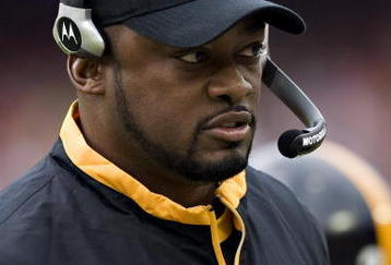 KANSAS CITY, MO - NOVEMBER 22:  Head Coach Mike Tomlin of the Pittsburgh Steelers on the sidelines during NFL action against the Kansas City Chiefs at Arrowhead Stadium on November 22, 2009 in Kansas City, Missouri.  The Chiefs defeated the Steelers 27-24.  (Photo by Wesley Hitt/Getty Images)