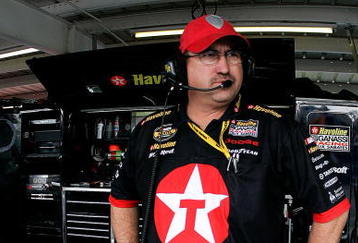 AVONDALE, AZ - NOVEMBER 09:  Donnie Wingo, crew chief for Juan Pablo Montoya, driver of the #42 Texaco/Havoline Dodge, stands in the garage during practice for the NASCAR Nextel Cup Series Checker Auto Parts 500 at Phoenix International Raceway on November 9, 2007 in Avondale, Arizona.  (Photo by Jason Smith/Getty Images for NASCAR)
