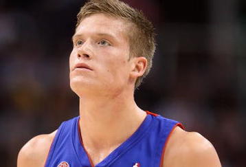 PHOENIX - NOVEMBER 22:  Jonas Jerebko #33 of the Detroit Pistons during the NBA game against the Phoenix Suns at US Airways Center on November 22, 2009 in Phoenix, Arizona. The Suns defeated the Pistons 117-91.  NOTE TO USER: User expressly acknowledges and agrees that, by downloading and or using this photograph, User is consenting to the terms and conditions of the Getty Images License Agreement.  (Photo by Christian Petersen/Getty Images)