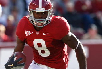 TUSCALOOSA, AL - OCTOBER 24:  Julio Jones #8 of the Alabama Crimson Tide against the Tennessee Volunteers at Bryant-Denny Stadium on October 24, 2009 in Tuscaloosa, Alabama.  (Photo by Kevin C. Cox/Getty Images)