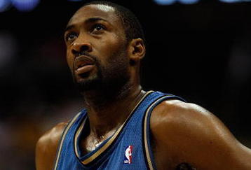 DALLAS - OCTOBER 27:  Gilbert Arenas #0 of the Washington Wizards on October 27, 2009 at American Airlines Center in Dallas, Texas.  NOTE TO USER: User expressly acknowledges and agrees that, by downloading and/or using this Photograph, user is consenting to the terms and conditions of the Getty Images License Agreement.  (Photo by Ronald Martinez/Getty Images)