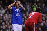 LIVERPOOL, ENGLAND - NOVEMBER 29: Tim Cahill of Everton reacts to a missed chance during the Barclays Premier League match between Everton and Liverpool at Goodison Park on November 29, 2009 in Liverpool, England. (Photo by Laurence Griffiths/Getty Images)