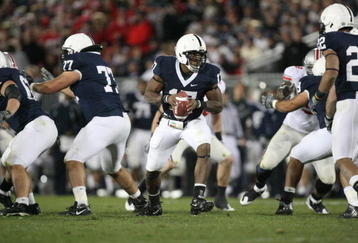 STATE COLLEGE, PA - NOVEMBER 7: Quarterback Daryll Clark #17 of the Penn State Nittany Lions hands off during a game against the Ohio State Buckeyes on November 7, 2009 at Beaver Stadium in State College, Pennsylvania. Ohio State won 24-7. (Photo by Hunter Martin/Getty Images)