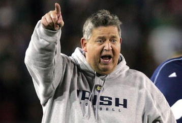 PALO ALTO, CA - NOVEMBER 28:  Notre Dame head coach Charlie Weis argues a call during their game against the Stanford Cardinal at Stanford Stadium on November 28, 2009 in Palo Alto, California.  (Photo by Ezra Shaw/Getty Images)