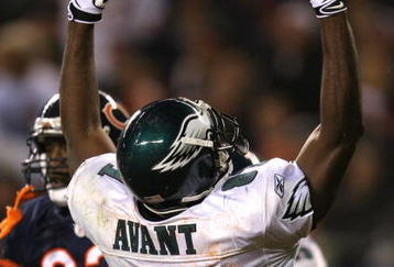 CHICAGO - NOVEMBER 22: Jason Avant #81 of the Philadelphia Eagles celebrates after he scored a 13-yard touchdown reception in the first quarter against the Chicago Bears at Soldier Field on November 22, 2009 in Chicago, Illinois.  (Photo by Jonathan Daniel/Getty Images)