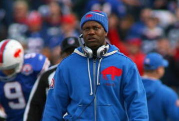 ORCHARD PARK, NY - NOVEMBER 29:  Perry Fewell, head coach of the Buffalo Bills walks the sidelines during a timeout against the Miami Dolphins at Ralph Wilson Stadium on November 29, 2009 in Orchard Park, New York. Buffalo won 31-14.(Photo by Rick Stewart/Getty Images)