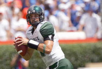 GAINESVILLE, FL - AUGUST 30:  Quarterback Greg Alexander #12 of the Hawaii Warriors looks to pass during the game against the FLorida Gators at Ben Hill Griffin Stadium on August 30, 2008 in Gainesville, Florida.  (Photo by Sam Greenwood/Getty Images)