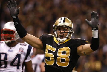 NEW ORLEANS - NOVEMBER 30: Scott Shanle #58 of the New Orleans Saints celebrates a defensive stop against the New England Patriots at Louisana Superdome on November 30, 2009 in New Orleans, Louisiana. (Photo by Scott Halleran/Getty Images)