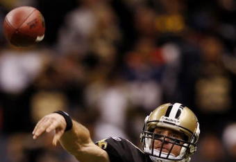 NEW ORLEANS - NOVEMBER 30: Quarterback Drew Brees #9 of the New Orleans Saints throws the ball in the first quarter of the game against the New England Patriots at Louisana Superdome on November 30, 2009 in New Orleans, Louisiana. (Photo by Chris Graythen/Getty Images)