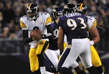 BALTIMORE - NOVEMBER 29:  Dennis Dixon #2 of the Pittsburgh Steelers begins his touchdown run in the fourth quarter against the  Baltimore Ravens at M&T Bank Stadium on November 29, 2009 in Baltimore, Maryland. The Ravens defeated the Steelers 20-17. (Photo by Larry French/Getty Images)