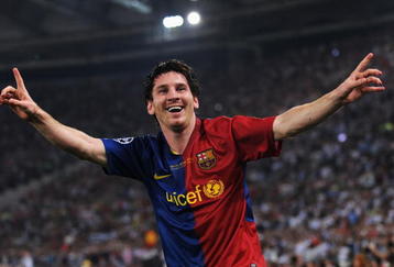 ROME - MAY 27:  Lionel Messi of Barcelona celebrates scoring the second goal for Barcelona during the UEFA Champions League Final match between Barcelona and Manchester United at the Stadio Olimpico on May 27, 2009 in Rome, Italy.  (Photo by Jasper Juinen/Getty Images)