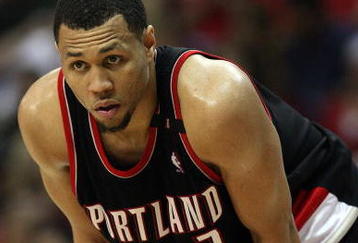 HOUSTON - APRIL 26:  Guard Brandon Roy #7 of the Portland Trail Blazers during play against the Houston Rockets in Game Four of the Western Conference Quarterfinals during the 2009 NBA Playoffs at Toyota Center on April 26, 2009 in Houston, Texas. NOTE TO USER: User expressly acknowledges and agrees that, by downloading and or using this photograph, User is consenting to the terms and conditions of the Getty Images License Agreement.  (Photo by Ronald Martinez/Getty Images)