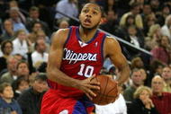 OAKLAND, CA - NOVEMBER 06:  Eric Gordon #10 of the Los Angeles Clippers in action during their game against the Golden State Warriors at Oracle Arena on November 6, 2009 in Oakland, California.  (Photo by Ezra Shaw/Getty Images)