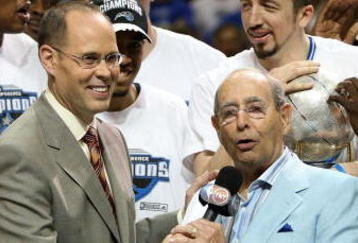 ORLANDO, FL - MAY 30: Orlando Magic owner Richard DeVos speaks on the court after defeating the Cleveland Cavaliers of the Orlando Magic in Game Six of the Eastern Conference Finals during the 2009 Playoffs at Amway Arena on May 30, 2009 in Orlando, Florida. NOTE TO USER: User expressly acknowledges and agrees that, by downloading and or using this photograph, User is consenting to the terms and conditions of the Getty Images License Agreement  (Photo by Elsa/Getty Images)