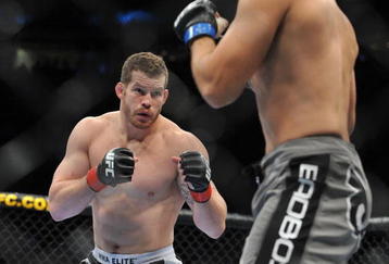 PORTLAND, OR - AUGUST 29:  UFC fighter Nate Marquardt (L) battles UFC fighter Demian Maia (R) during their Middleweight bout at UFC 102:  Couture vs. Nogueira at the Rose Garden Arena on August 29, 2009 in Portland, Oregon.  (Photo by Jon Kopaloff/Getty Images)