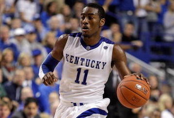 LEXINGTON, KY - NOVEMBER 21:  John Wall #11 of the Kentucky Wildcats dribbles the ball during the game against the Rider Broncs on November 21, 2009 in Lexington, Kentucky.  (Photo by Andy Lyons/Getty Images)