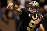 NEW ORLEANS - NOVEMBER 30: Quarterback Drew Brees #9 of the New Orleans Saints throws the ball in the first quarter of the game against the New England Patriots at Louisana Superdome on November 30, 2009 in New Orleans, Louisiana. (Photo by Chris Graythen/Getty Images)