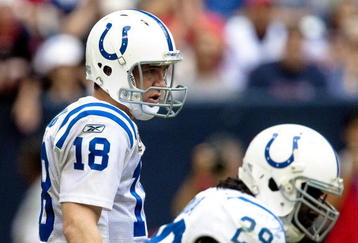 HOUSTON - NOVEMBER 29:  Quarterback Peyton Manning #18 of the Indianapolis Colts calls out the play from the line of scrimmage against the Houston Texans at Reliant Stadium on November 29, 2009 in Houston, Texas.  (Photo by Bob Levey/Getty Images)