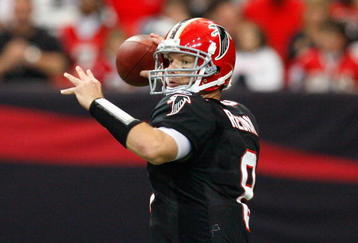 ATLANTA - NOVEMBER 29:  Quarterback Chris Redman #8 of the Atlanta Falcons steps back in the pocket against the Tampa Bay Buccaneers at Georgia Dome on November 29, 2009 in Atlanta, Georgia.  (Photo by Kevin C. Cox/Getty Images)