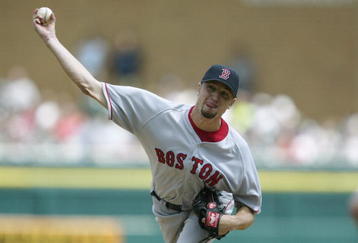 DETROIT - JULY 13:  Pitcher Brandon Lyon #38 of the Boston Red Sox delivers a pitch during the American League game against the Detroit Tigers at Comerica Park on July 13, 2003 in Detroit, Michigan. The Tigers defeated the Red Sox 3-0.  (Photo by Tom Pidgeon/Getty Images)