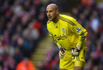 LIVERPOOL, ENGLAND - NOVEMBER 21:   Pepe Reina of Liverpool looks on during the Barclays Premier League match between Liverpool and Manchester City at Anfield on November 21, 2009 in Liverpool, England. (Photo by Mark Thompson/Getty Images)