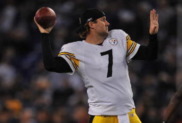 BALTIMORE - NOVEMBER 29:  Ben Roethlisberger #7 of the Pittsburgh Steelers warms up before the game against the  Baltimore Ravens at M&T Bank Stadium on November 29, 2009 in Baltimore, Maryland. Roethlisberger did not play because of a concussion. The Ravens defeated the Steelers 20-17. (Photo by Larry French/Getty Images)