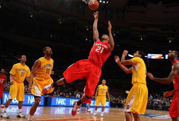 NEW YORK - NOVEMBER 20:  Evan Turner #21 of the Ohio State Buckeyes takes a shot against the California Golden Bears during the consolation game of the 2K Sports Classic on November 20, 2009 at Madison Square Garden in New York City. Ohio State defeated California 76-70.  (Photo by Jim McIsaac/Getty Images)