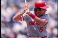 Jun 1983:  Jonny Bench of the Cincinnati Reds in action during a game. Mandatory Credit: Allsport  /Allsport