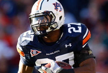 AUBURN, AL - NOVEMBER 27:  Mario Fannin #27 of the Auburn Tigers against the Alabama Crimson Tide at Jordan-Hare Stadium on November 27, 2009 in Auburn, Alabama.  (Photo by Kevin C. Cox/Getty Images)